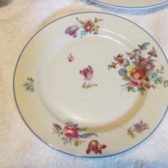 dinnerware